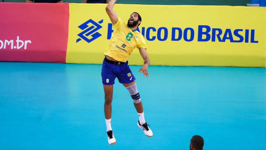 Governo aciona AGU após postagem de jogador de vôlei sobre Lula