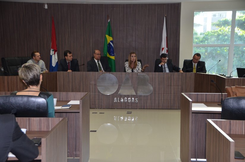 OAB/AL sedia reunião do núcleo de Virtualização da Justiça Estadual