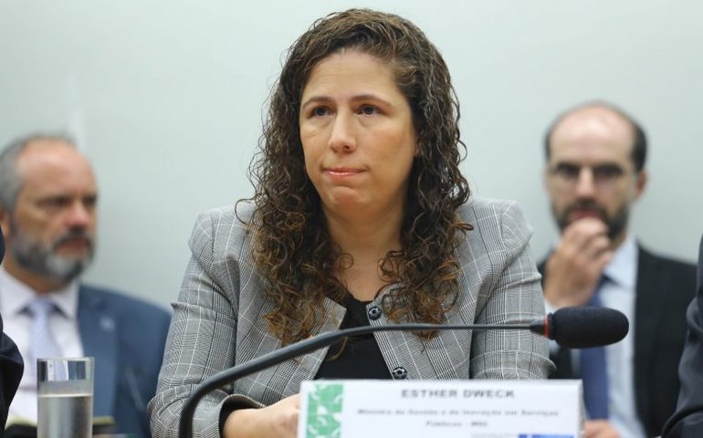 Revisão de piso de Saúde e Educação não tem impacto fiscal no curto prazo, diz Dweck