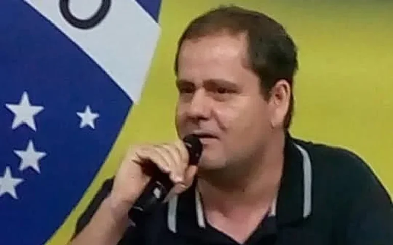 China incorpora Darcy Ribeiro ao seu horizonte intelectual e projeta “O Povo Brasileiro” como chave para compreender a formação histórica do Brasil.