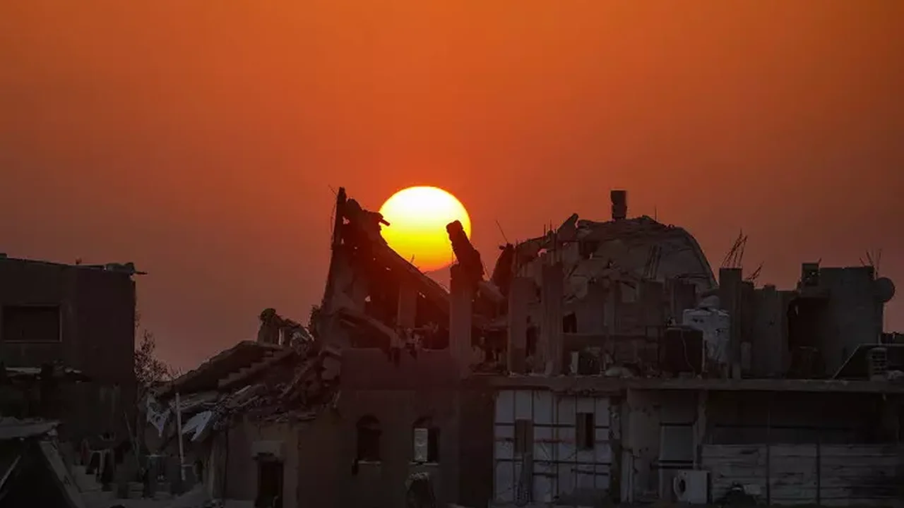 Israel retoma ataques em Gaza e mata ao menos 25