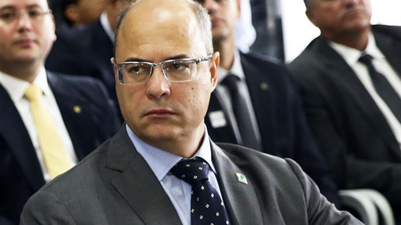 Witzel anuncia volta ‘quase total’ da economia do Rio em outubro