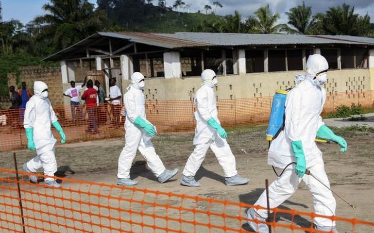 Ebola: China vai enviar 480 médicos para a Libéria