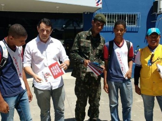 Escolas públicas estaduais participam do “Dia D' de combate ao Aedes aegypti