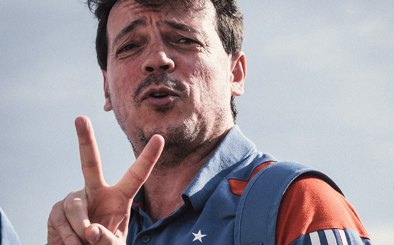 Vasco acerta a contratação do técnico Fernando Diniz até o final de 2026