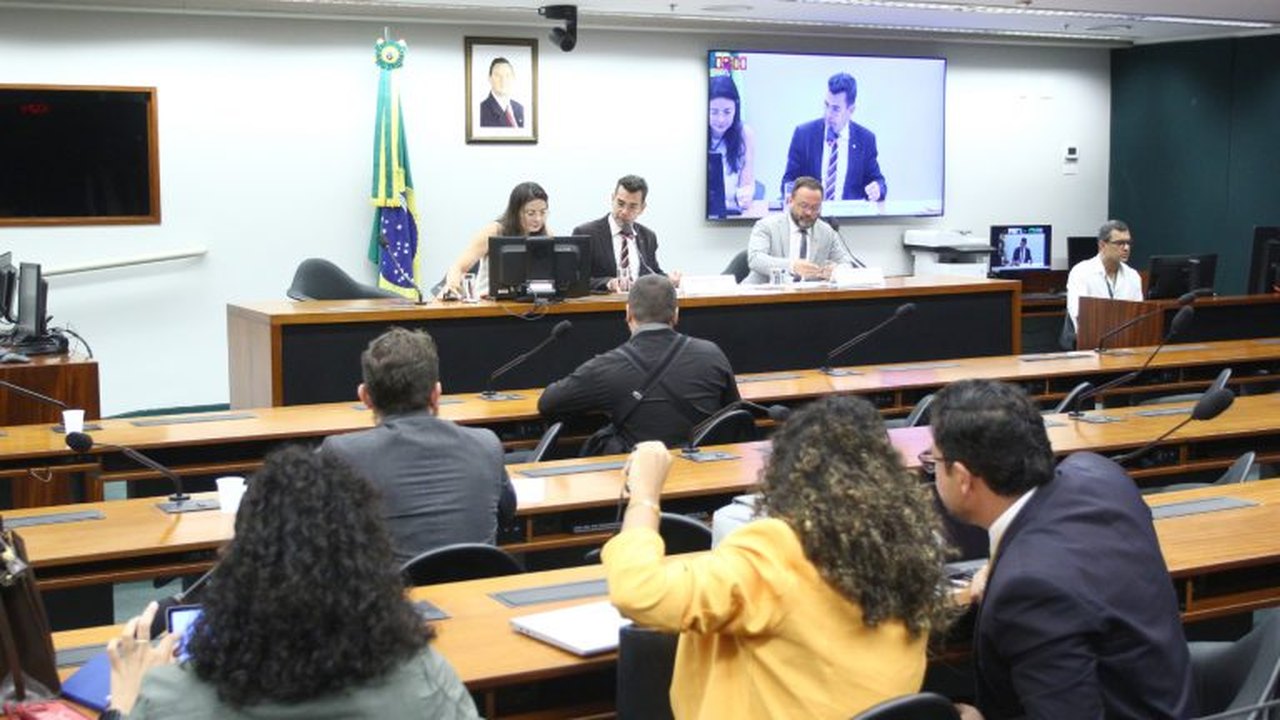 Imposto Seletivo mais alto para cigarros pode reduzir consumo, apontam especialistas