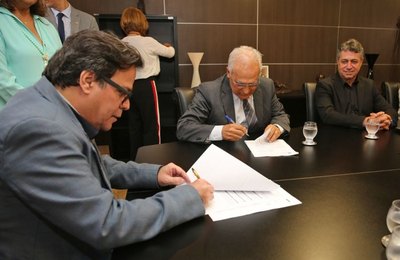TJ de Alagoas vai instalar centro de conciliação na cooperativa Sicredi 