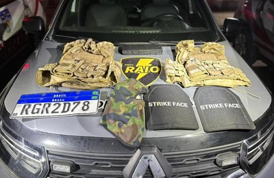 Companhia Raio da PM apreende droga e coletes balísticos no Vale do Reginaldo