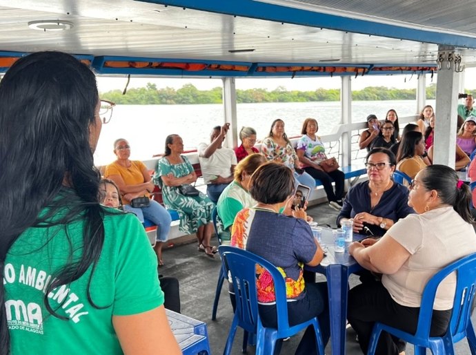 Semana do Meio Ambiente em Penedo é encerrada com jornada formativa em gestão escolar ambiental e atividade no barco escola