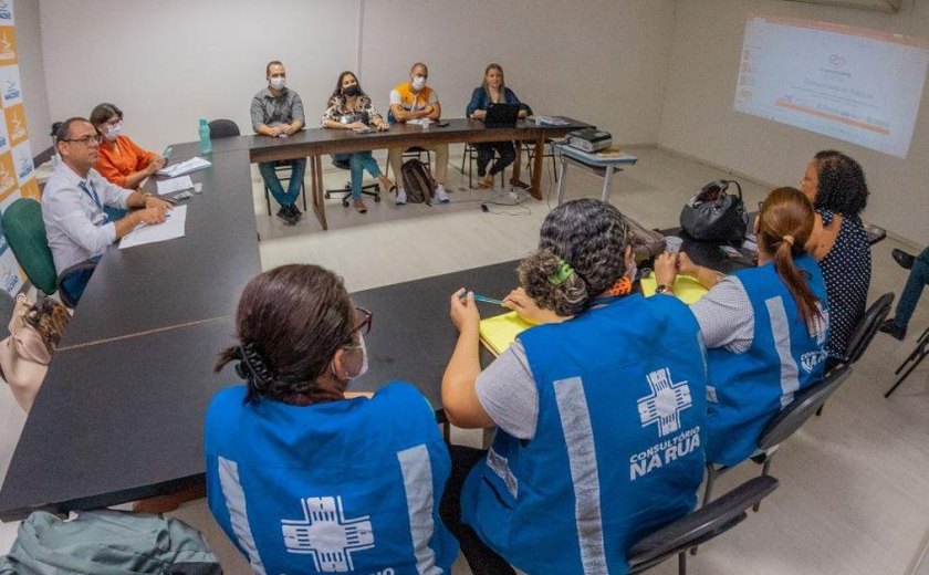 Maceió se mobiliza para vacinar pessoas em situação de rua contra Covid-19