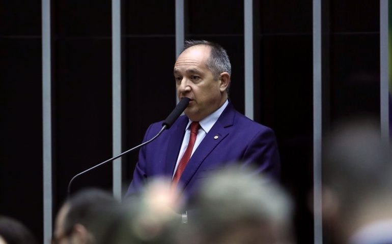 Projeto determina instalação de órgãos de proteção aos consumidores nos aeroportos