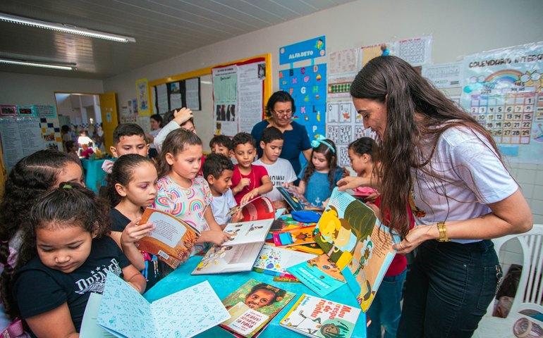 Escola João Saturnino realiza mostra pedagógica de resgate a ancestralidade com o “Africanizando a Escola”
