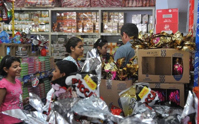 Consumo deve crescer 15% em volume na Páscoa ante 2022, diz Abras