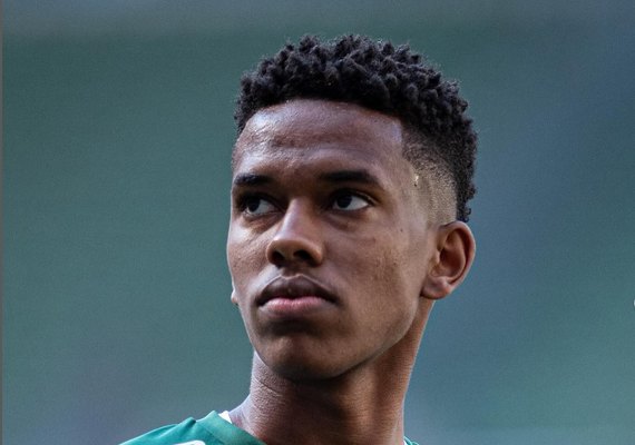 Chelsea prepara proposta a Estêvão, do Palmeiras, diz jornalista 