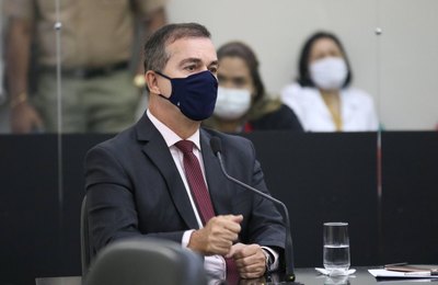 Aprovado projeto que classifica surdez unilateral como deficiência auditiva