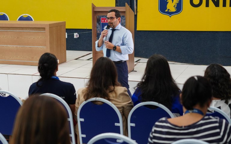 Sesau capacita profissionais sobre assistência à saúde da pessoa idosa