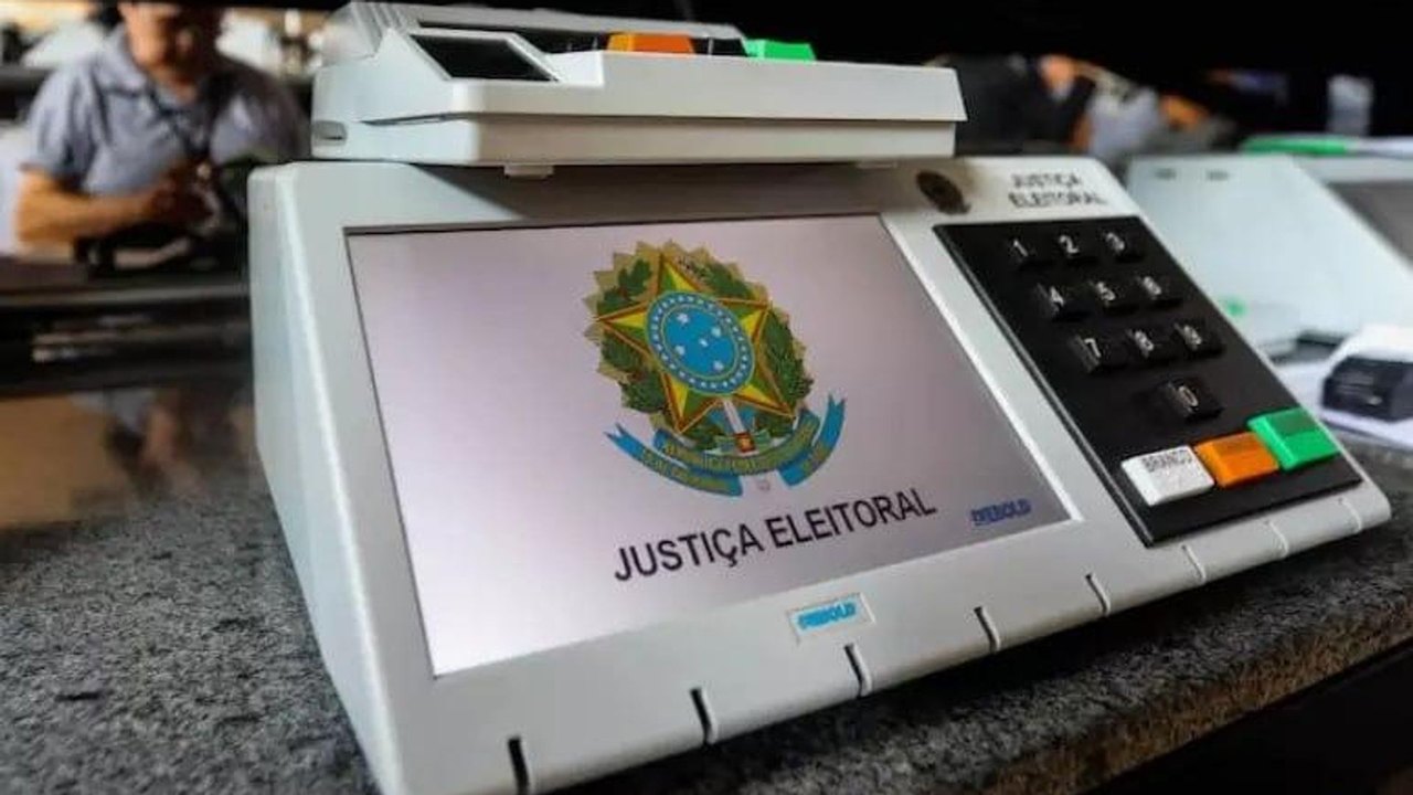 PT e PL repetem estratégia de 2022 com poucas candidaturas próprias nos estados