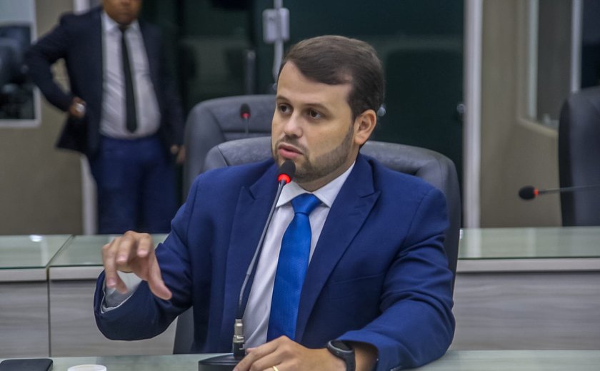 Câmara aprova Moção de Repúdio contra BRK após denúncias de obras inacabadas e cobranças indevidas