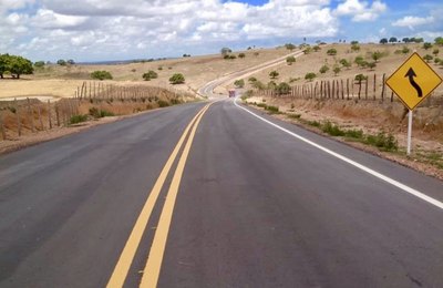 Governo de AL inaugura trecho de rodovia que liga Olho D’Água Grande à BR-101