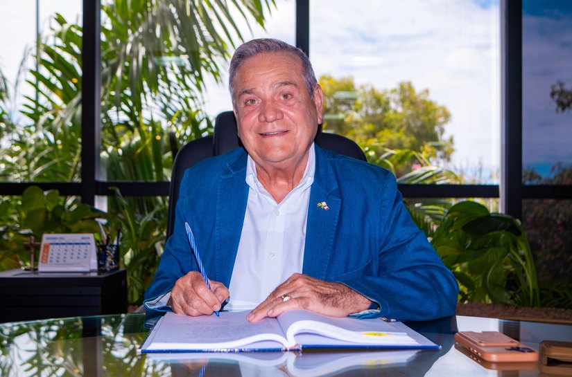 Ronaldo Lessa assume interinamente o Governo de Alagoas