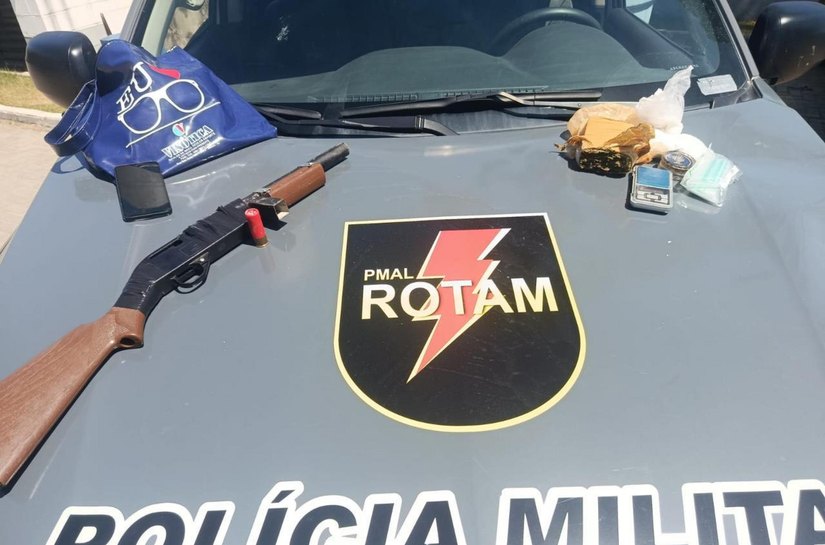 PM desarticula ação e prende quatro suspeitos com seis armas de fogo em Maceió