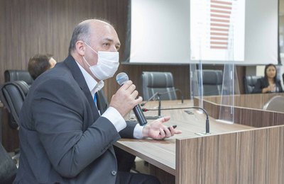 Reitor da Ufal, Tonholo defende importância da Propriedade Intelectual em evento 