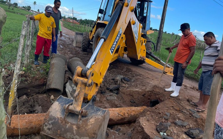 Prefeitura de Anadia recupera estradas da zona rural afetadas pelas chuvas