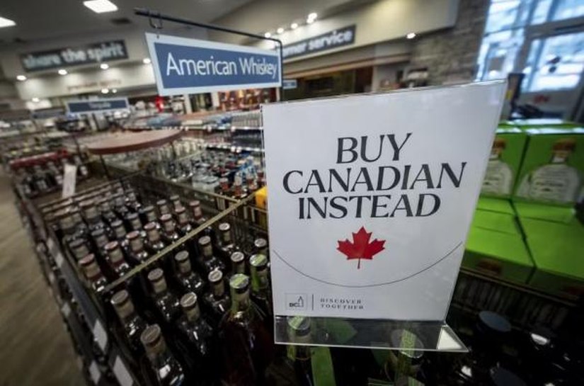 'Compre do Canadá': lojas canadenses boicotam produtos dos EUA após tarifas de Trump