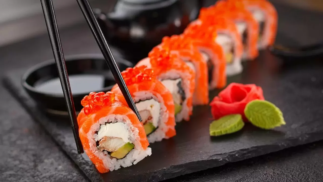 Mito ou verdade: comer sushi é realmente perigoso?