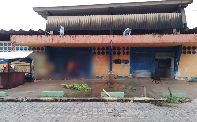 Barraca de coco no Mercado do Jacintinho era usada como ponto de tráfico de drogas