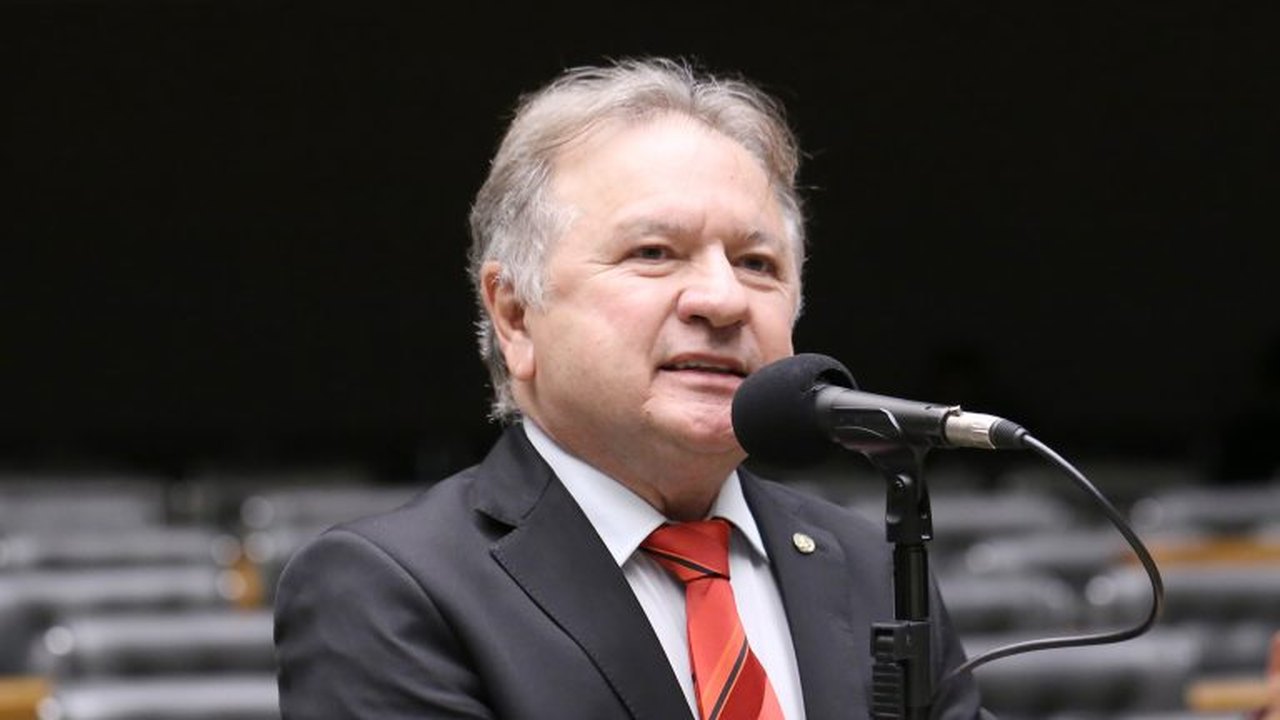 Comissão aprova criação de programa nacional de combate ao câncer