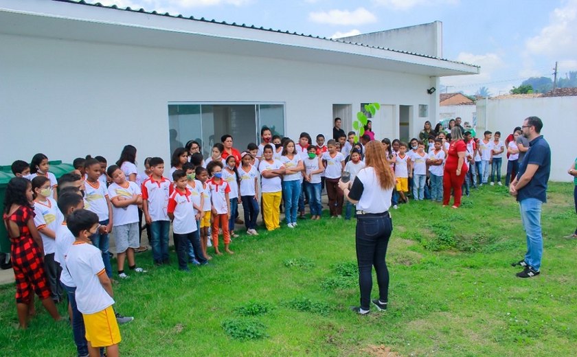 Dia da Árvore é comemorado com educação ambiental em Penedo
