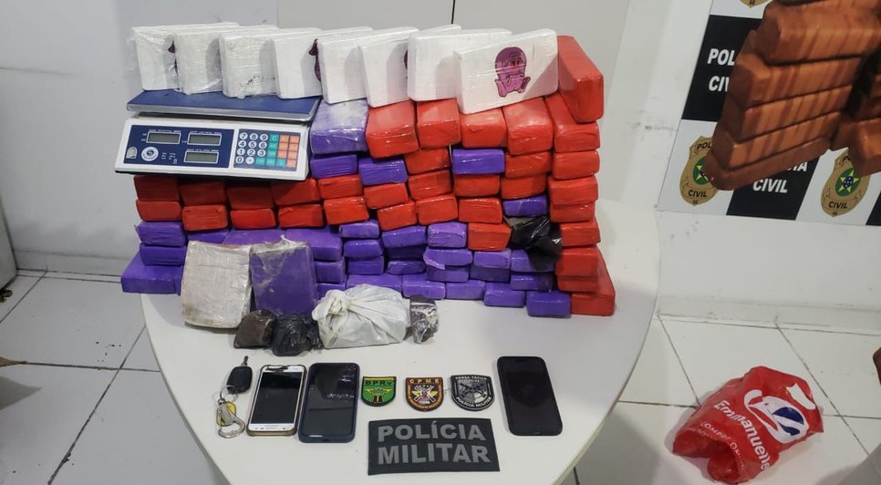Três pessoas são presas com 20 kg de maconha na Zona de Expansão de Aracaju
