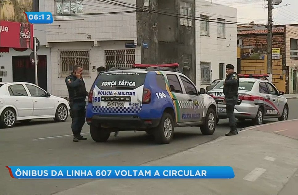 Ônibus da linha 607 voltam a circular com escolta da Polícia Militar - BGM