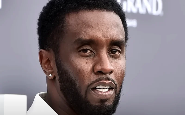 Diddy dobra valor de processo milionário contra homem que disse ter vídeo comprometedor