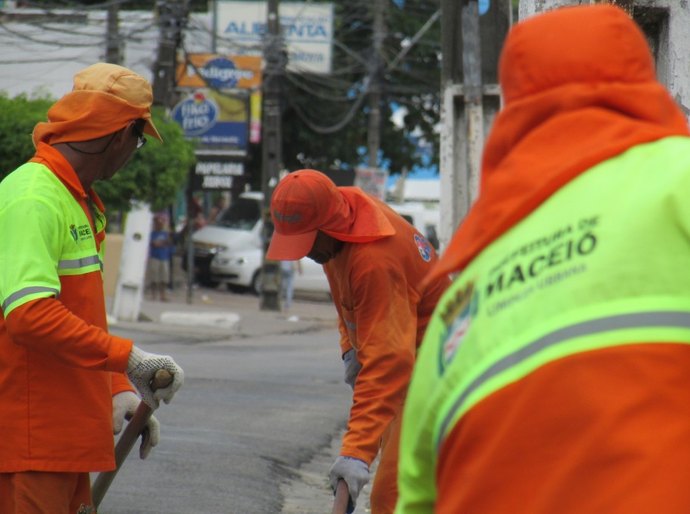 Prefeitura de Maceió qualifica gestão da limpeza urbana