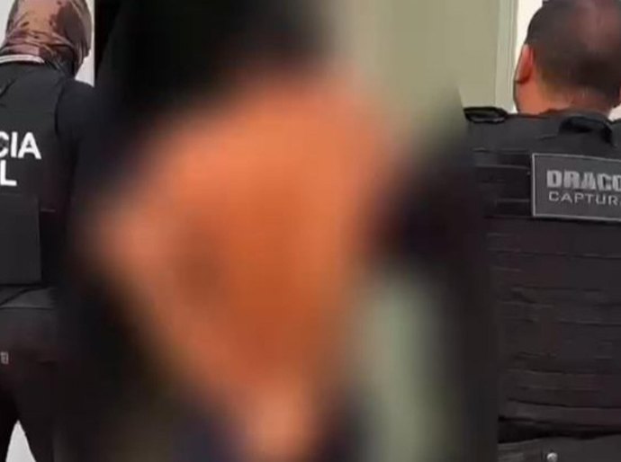Polícia Civil prende homem suspeito de agredir companheira, em Maceió