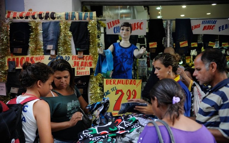 Movimento no comércio sobe 0,5% em agosto ante julho, mostra Boa Vista