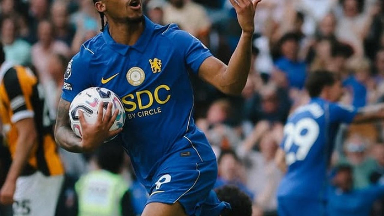 João Pedro marca e Chelsea empata com Hull City; Liverpool empata com Fulham