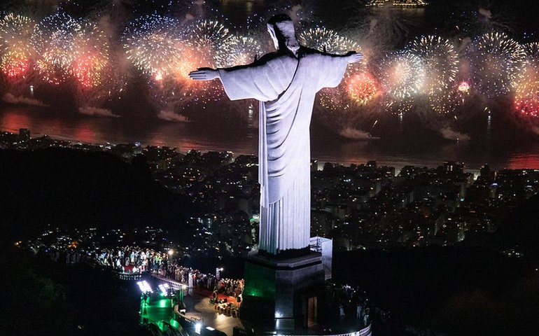 Réveillon do Rio terá este ano Caetano, Ivete Sangalo e Bethânia