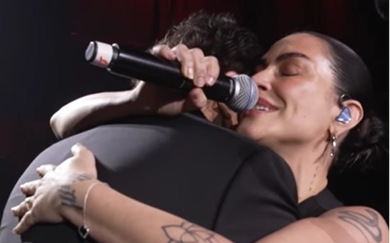 Fábio Jr. e Cleo Pires cantam juntos 'Pai', hit do cantor: 'Relação maravilhosa hoje em dia'