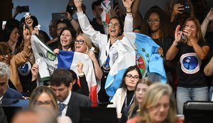 Médicas comemoram aprovação do piso. Fonte: Internet