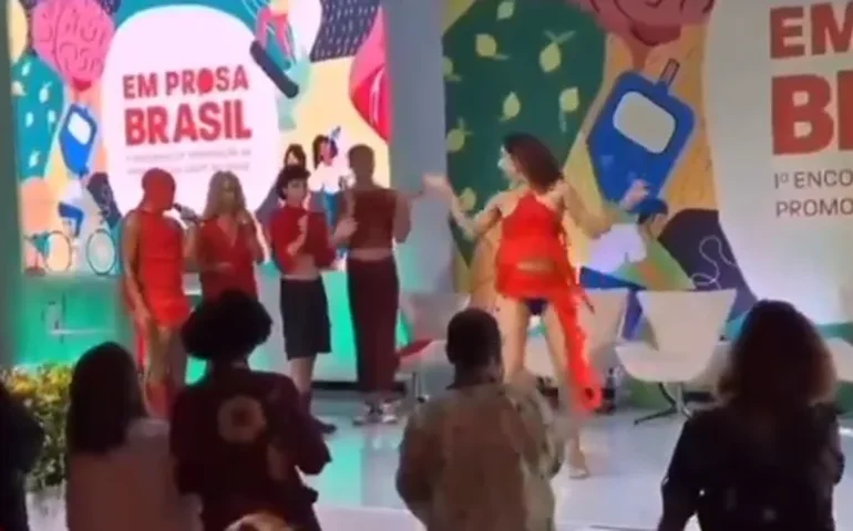 Ministério da Saúde reconhece que dança em evento da pasta teve 'coreografia inapropriada'