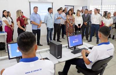 Socioeducandos iniciam curso de TI para ingressar no mercado de trabalho