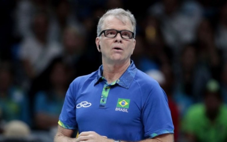 Bernardinho define os 14 convocados da seleção masculina para o Campeonato Mundial de vôlei