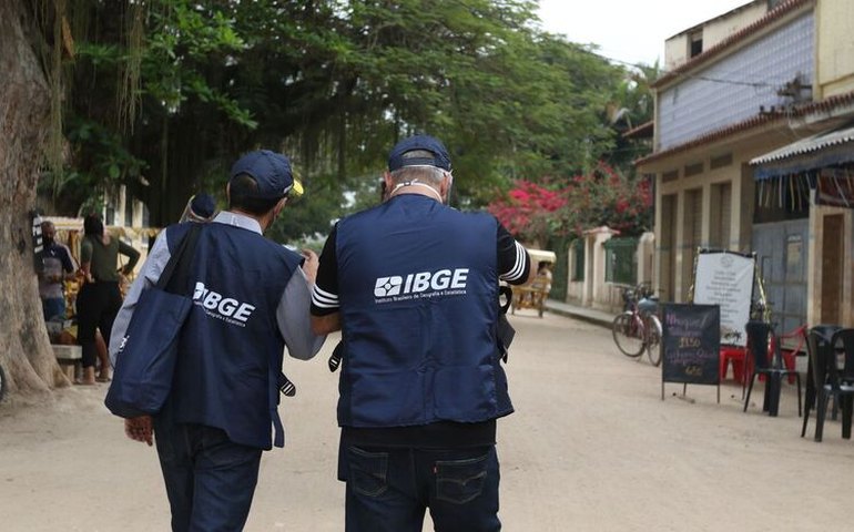 PIB está 4,5% acima do período pré-pandemia, revela IBGE