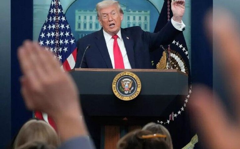 Trump recusa convite de Macron para reunião do G7 em Paris