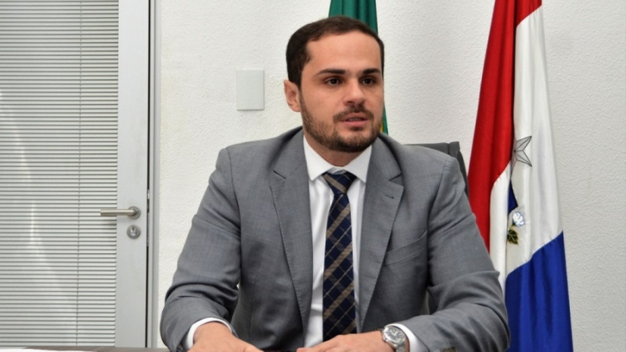 AL aciona Justiça para reaver R$ 4,4 milhões repassados para aquisição de respiradores