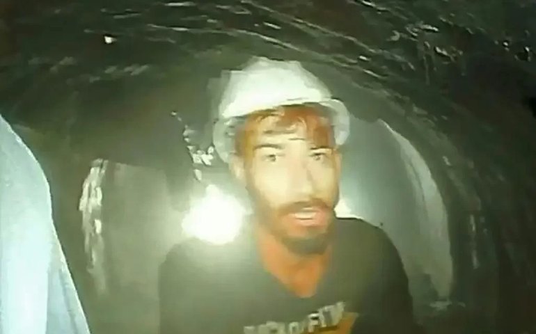 Trabalhadores presos em túnel na Índia são vistos pela primeira vez em 10 dias através de câmera