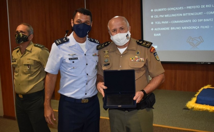 PM-AL participa da solenidade de 48 anos do Destacamento da Aeronáutica em Alagoas